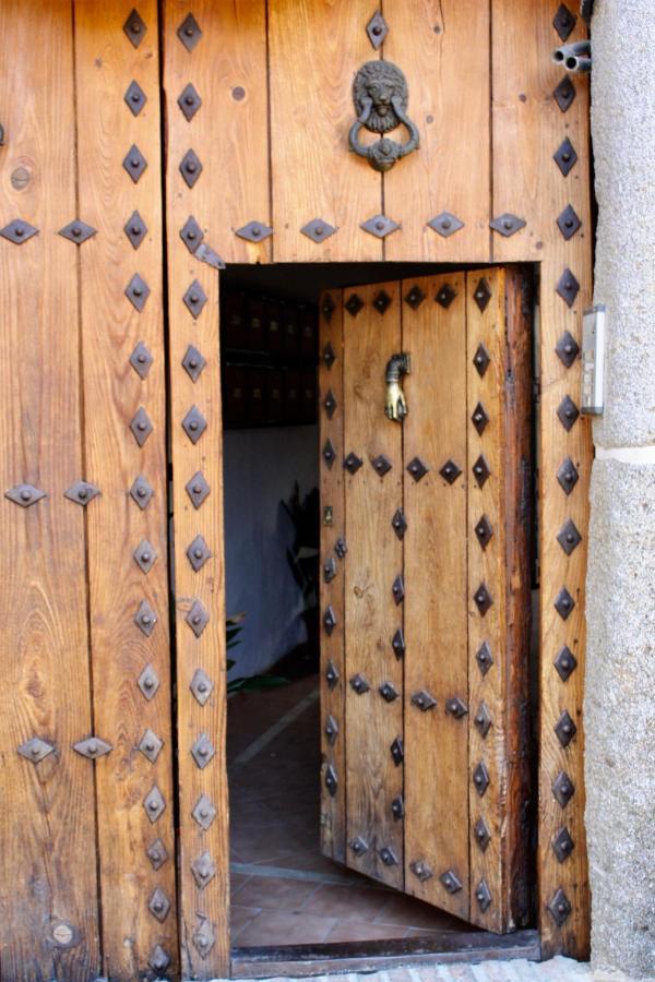 Atico Duplex En Centro Historico Toledoアパートメント エクステリア 写真